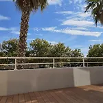 Апартаменти Studio Piscine Le Natureva By 8H