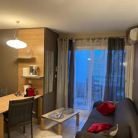 Studio Piscine Le Natureva By 8H *